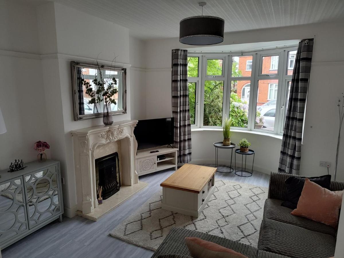 Wavertree Drive 3 Bed Contractor Home In Leicester Luaran gambar